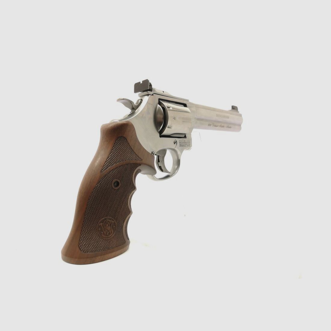Smith & Wesson 686-6 Deluxe Match Master