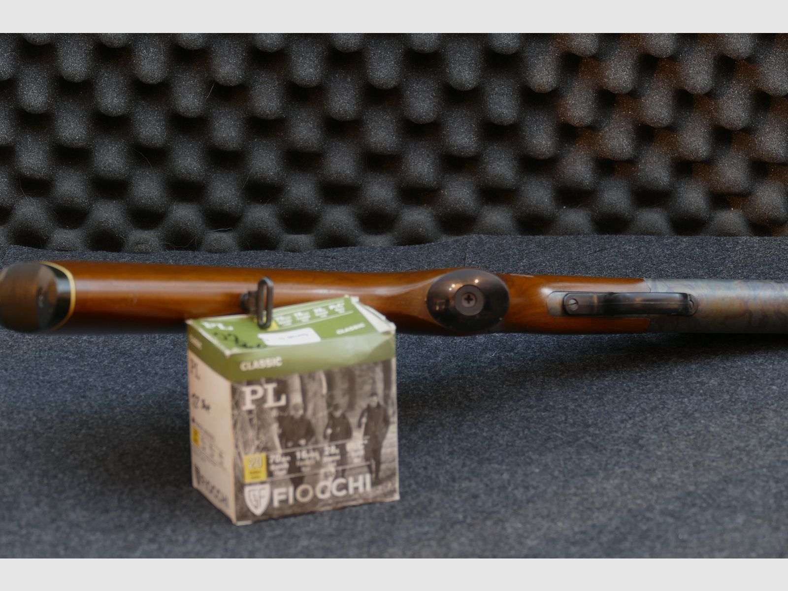 Savage Model 24 — Serie P, 22WMR, 20/70, Bunthärtung, einfache Optik - Sammlerzustand
