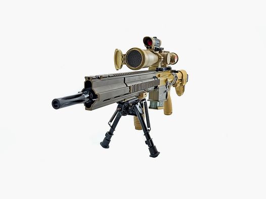 Heckler & Koch G28 Z z jednostką celowniczą, dwójnogiem, rękojeścią szturmową i osłonami