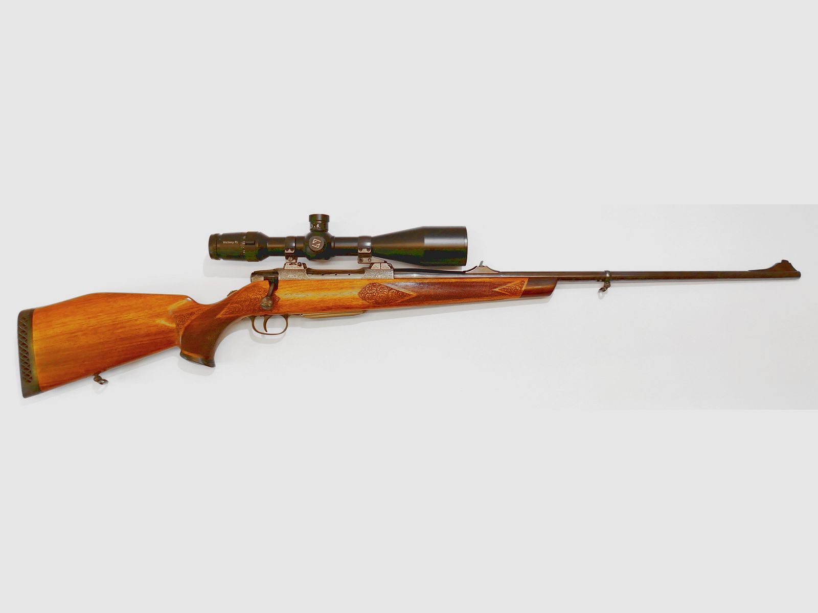 Sauer & Sohn 90 Royal con Zeiss 8x68S fucili a ripetizione