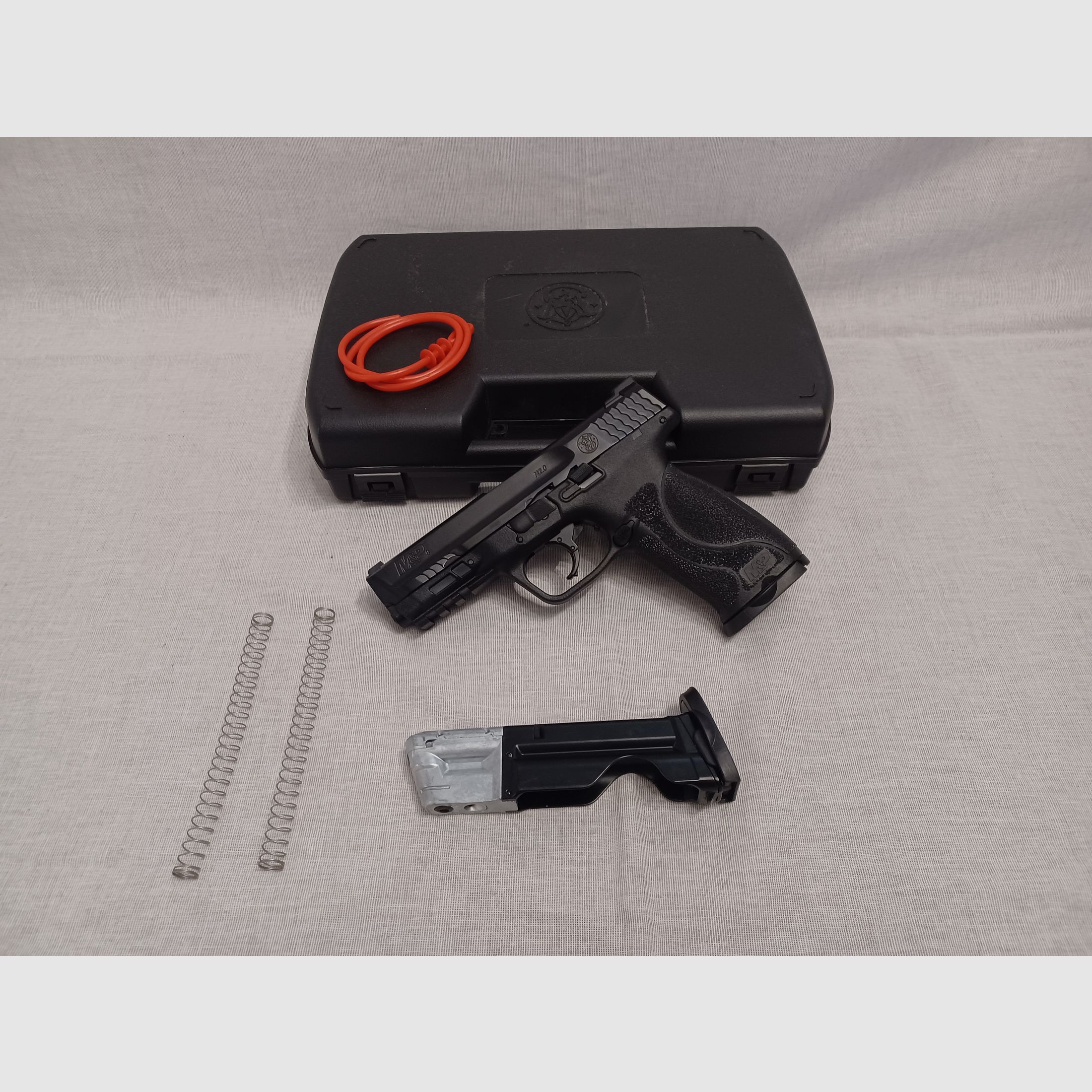 Smith & Wesson M&P9 M2.0 / .43 / RAM / Pistole / OVP (172)