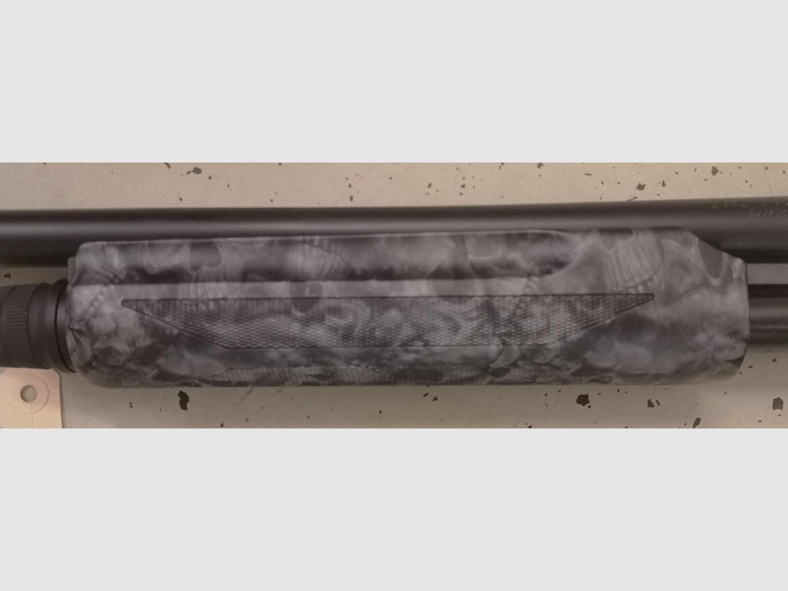 Pumpgun 12/76 Weatherby Crânes