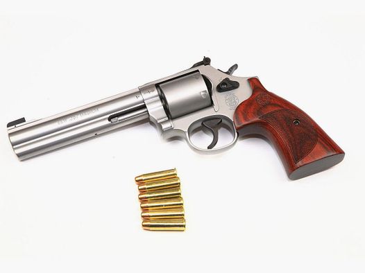 Smith & Wesson 686 International