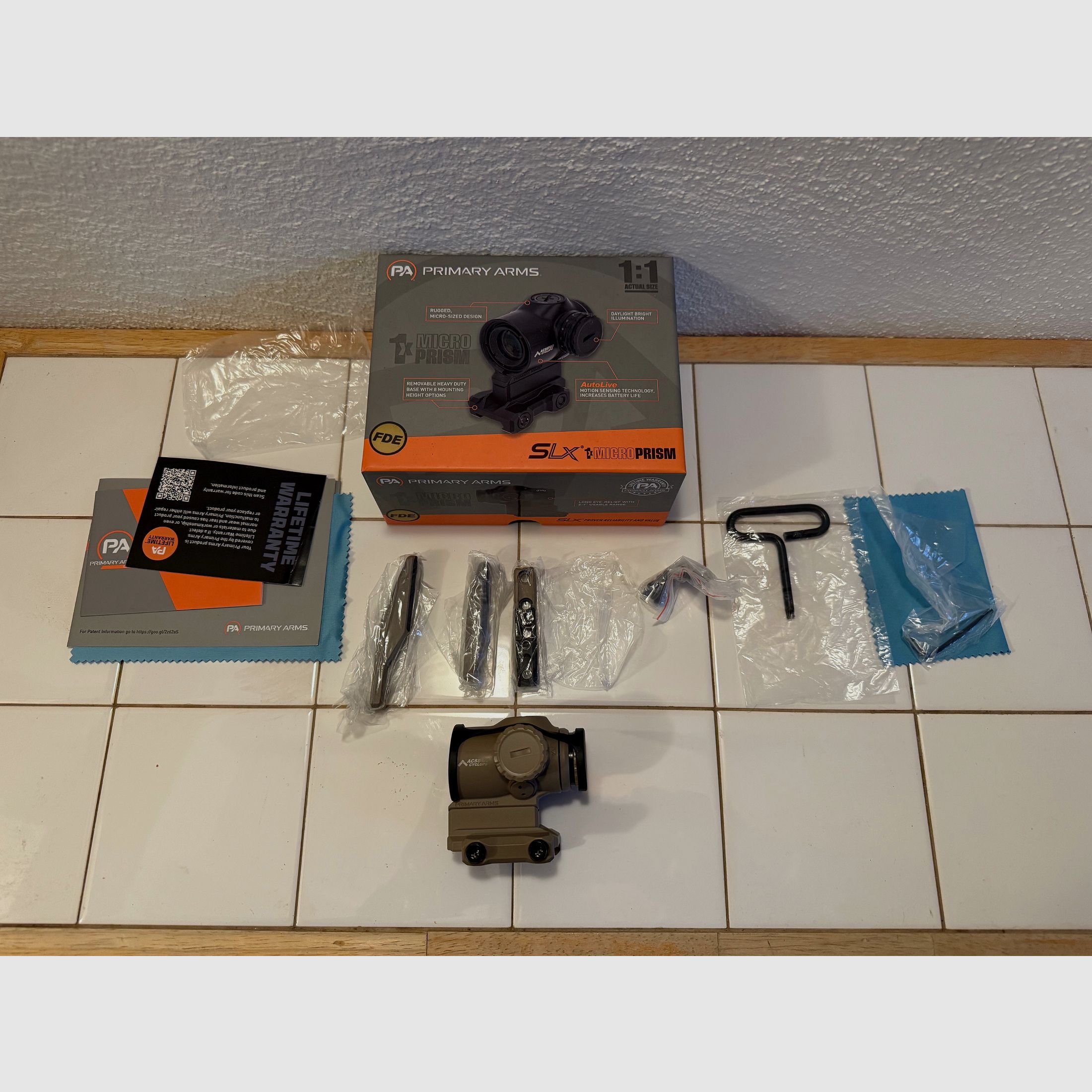 Primary Arms Slx 1x Micro Prism FDE Acss Cyclops red - Excellent condition