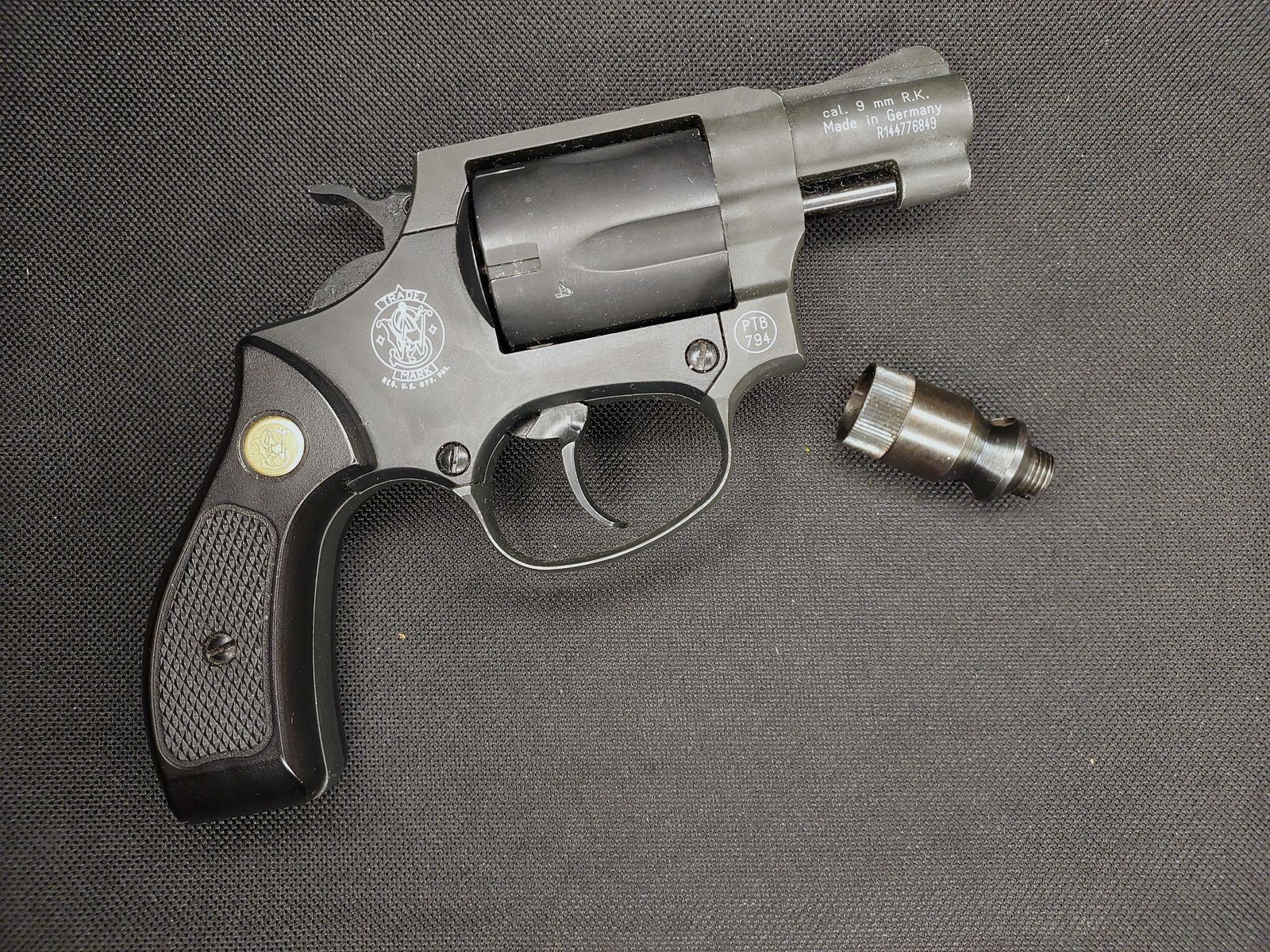 Smith & Wesson Chiefs Special rewolwer alarmowy kal. 9mm R.K. oksydowany (PTB 794)
