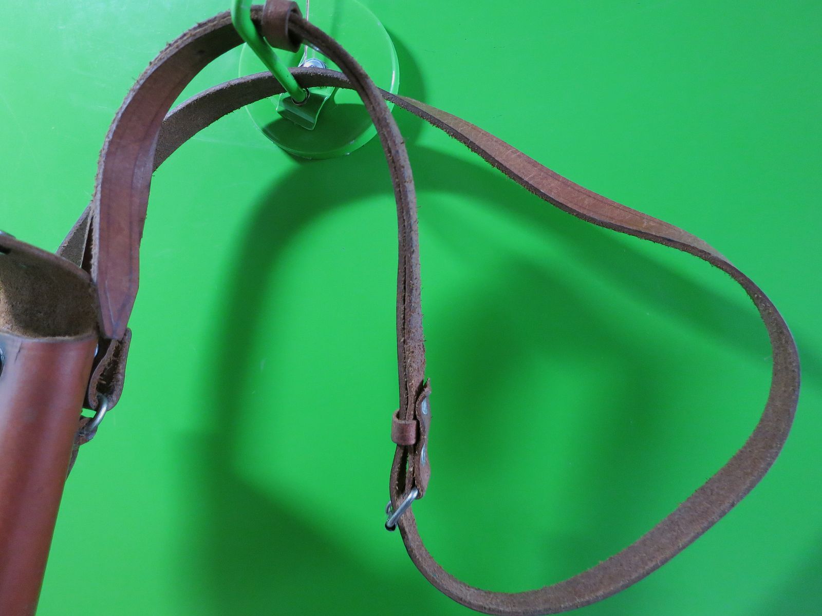 Mauser C96 + M712, Broomhandle, Schulterholster mit Riemen