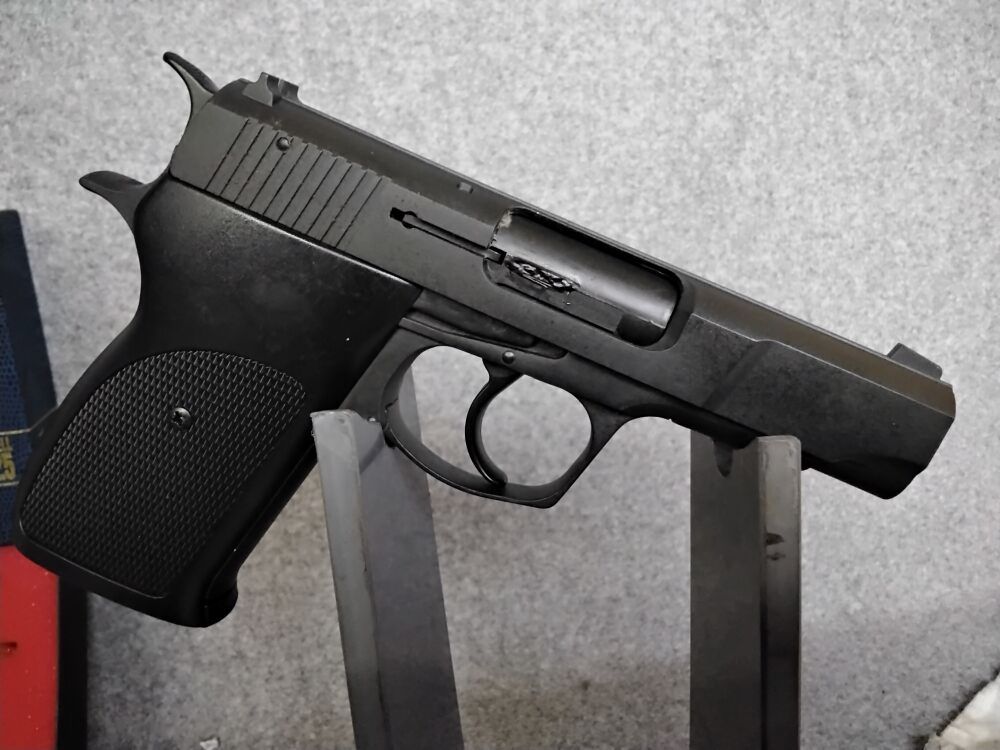 Röhm	 Mod. 725