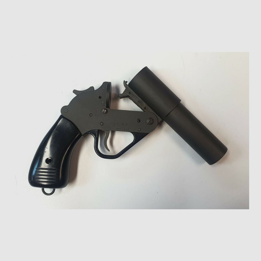 Pistolet sygnalizacyjny Comet kaliber 4