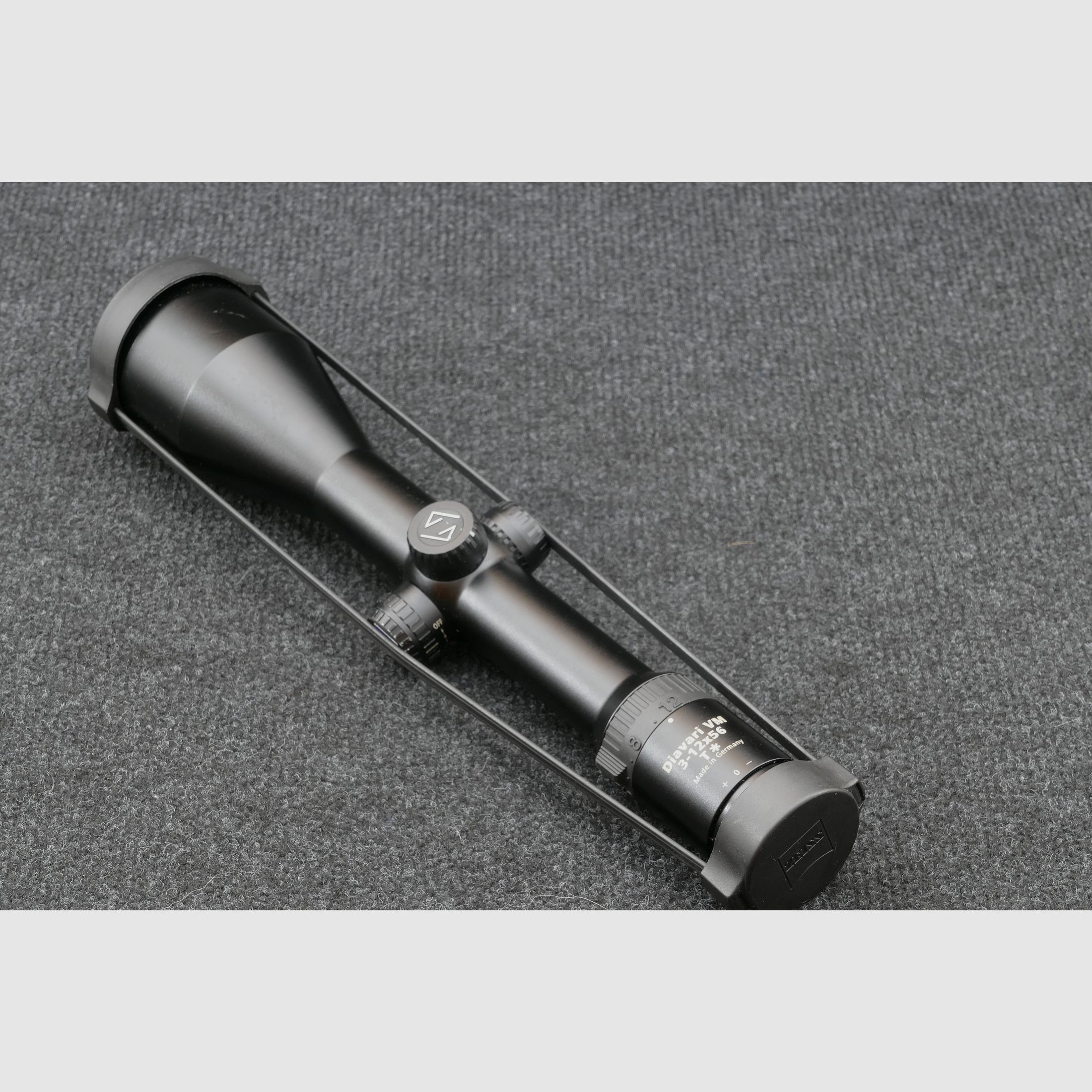 ZEISS Diavari VM 3–12x56 T* – illuminated reticle 44 / night reticle – ZEISS internal rail