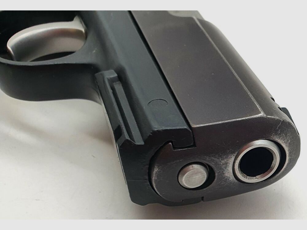 Ruger semi-automatic pistol Ruger P95