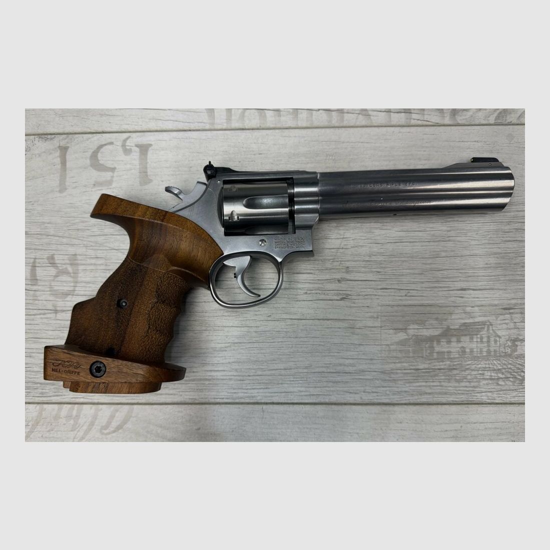Smith & Wesson Super Target Champion .22lr