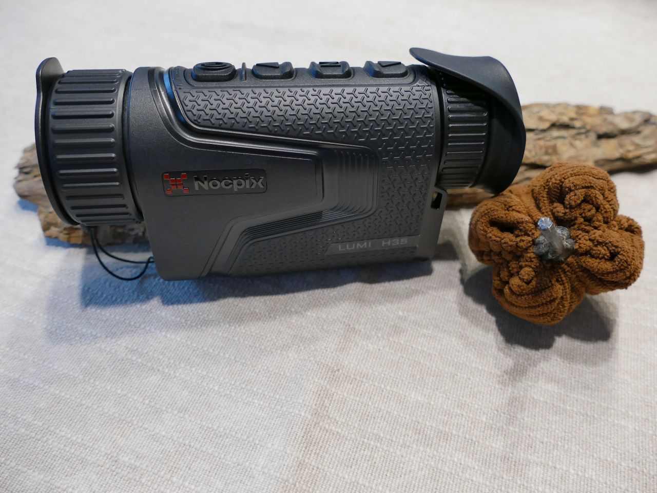 NocPix Lumi H35R