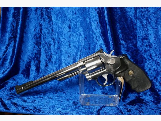 Smith & Wesson 686