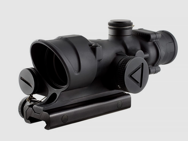 Trijicon ACOG 4x32 Chevron rosso BAC .223, LED
