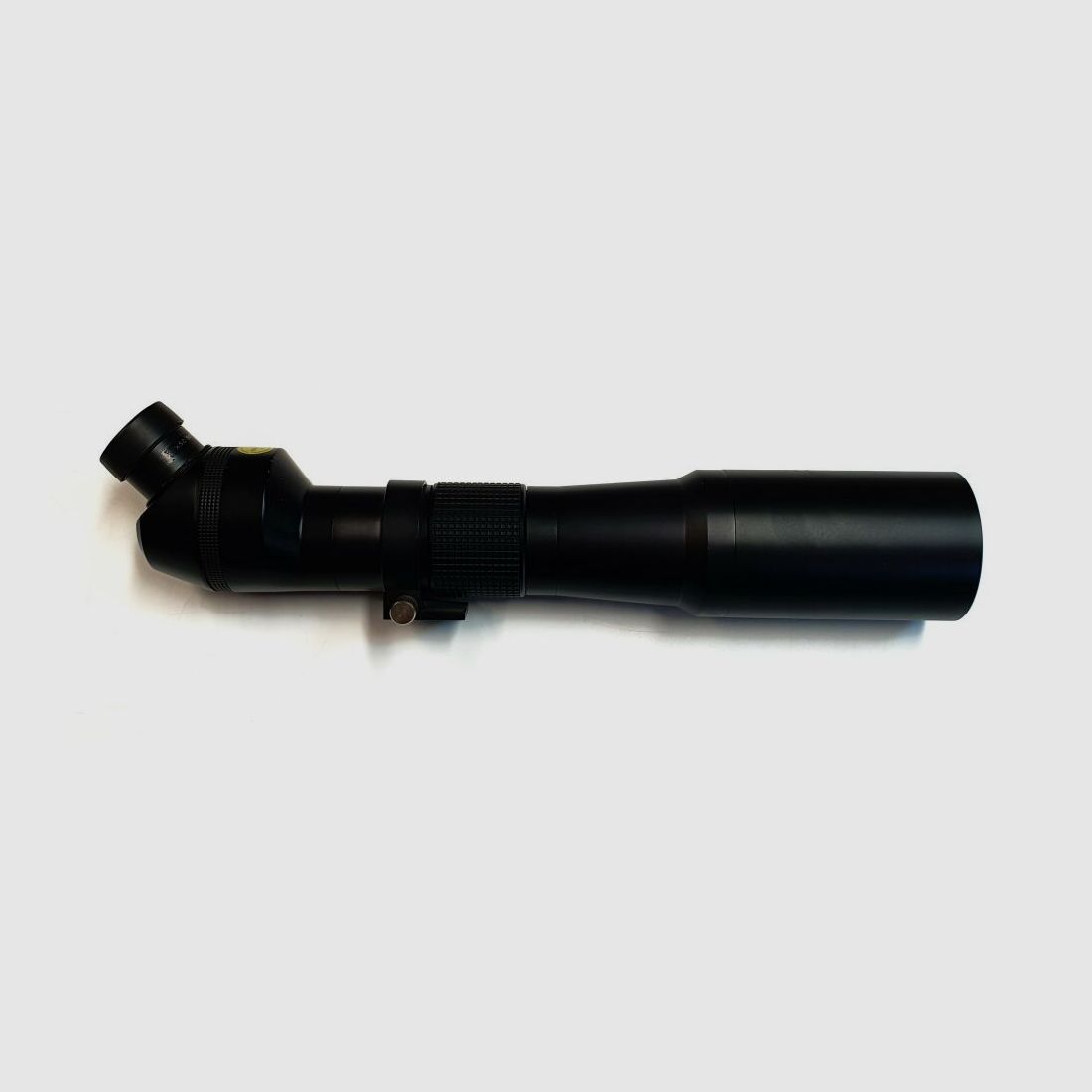 Dörr DANUBIA Dörr Danubia Spektiv D-60S / 25X mit Dreibeinstativ