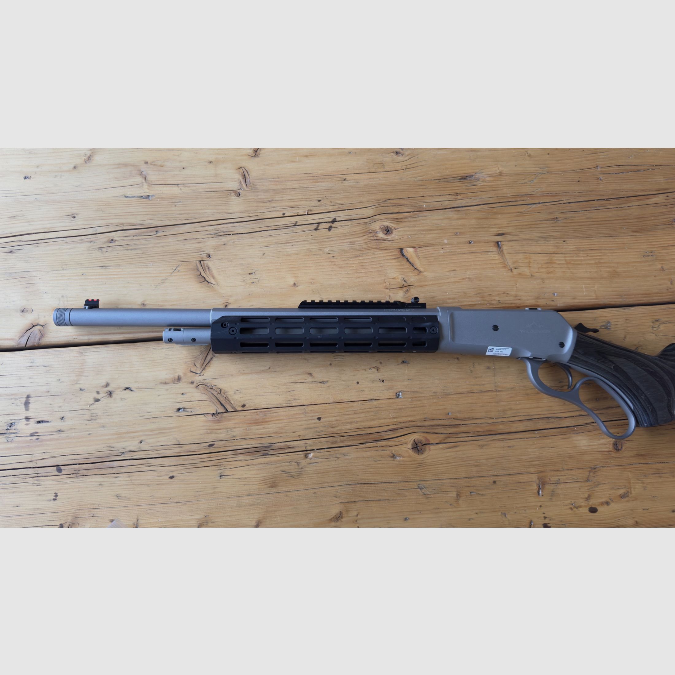 Chiappa 1886 Wildlands karabin lever-action .45/70 Gov z łożem przednim M-Lok w zestawie, zdjęcie 3 z 3