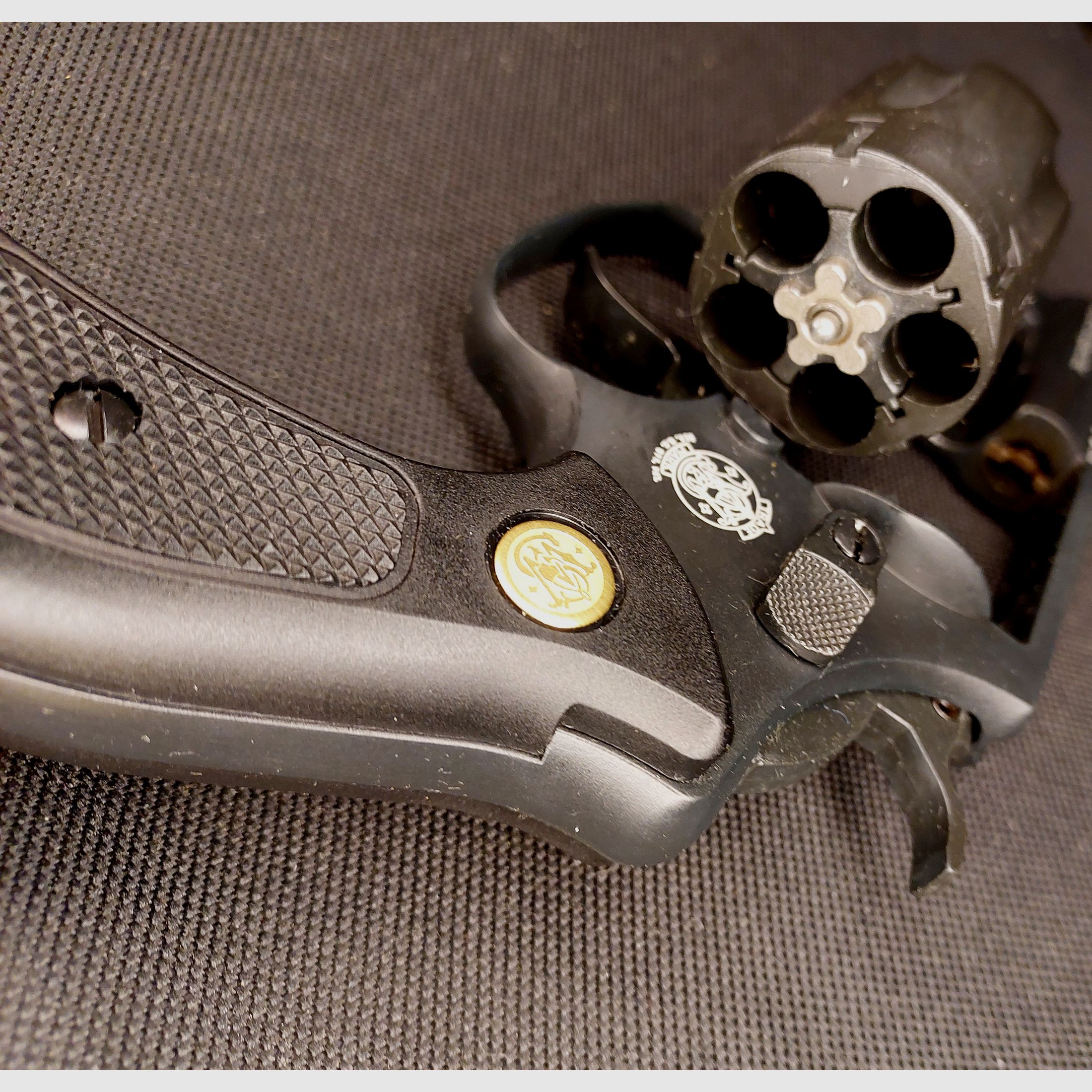 Smith & Wesson Chiefs Special Schreckschussrevolver Kal. 9mm R.K. brüniert (PTB 794)
