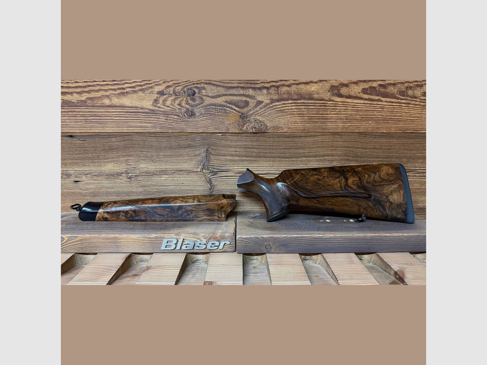 Blaser R8 stock set, image 1 of 6
