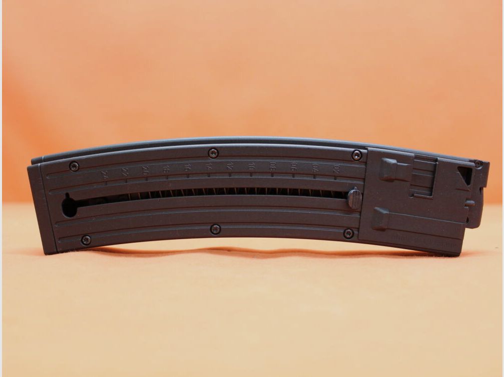 GSG Niemieckie Broń Sportowa GSG-STG44: Magazynek 25-strzałowy .22lr Polimer czarny (444.01.03)
