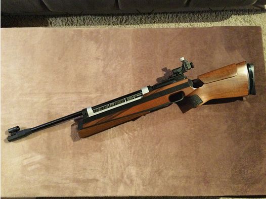 Anschütz Super Air 2002; Match-Luftgewehr Auflage rechts; Nussbaumschaft; Top Zustand