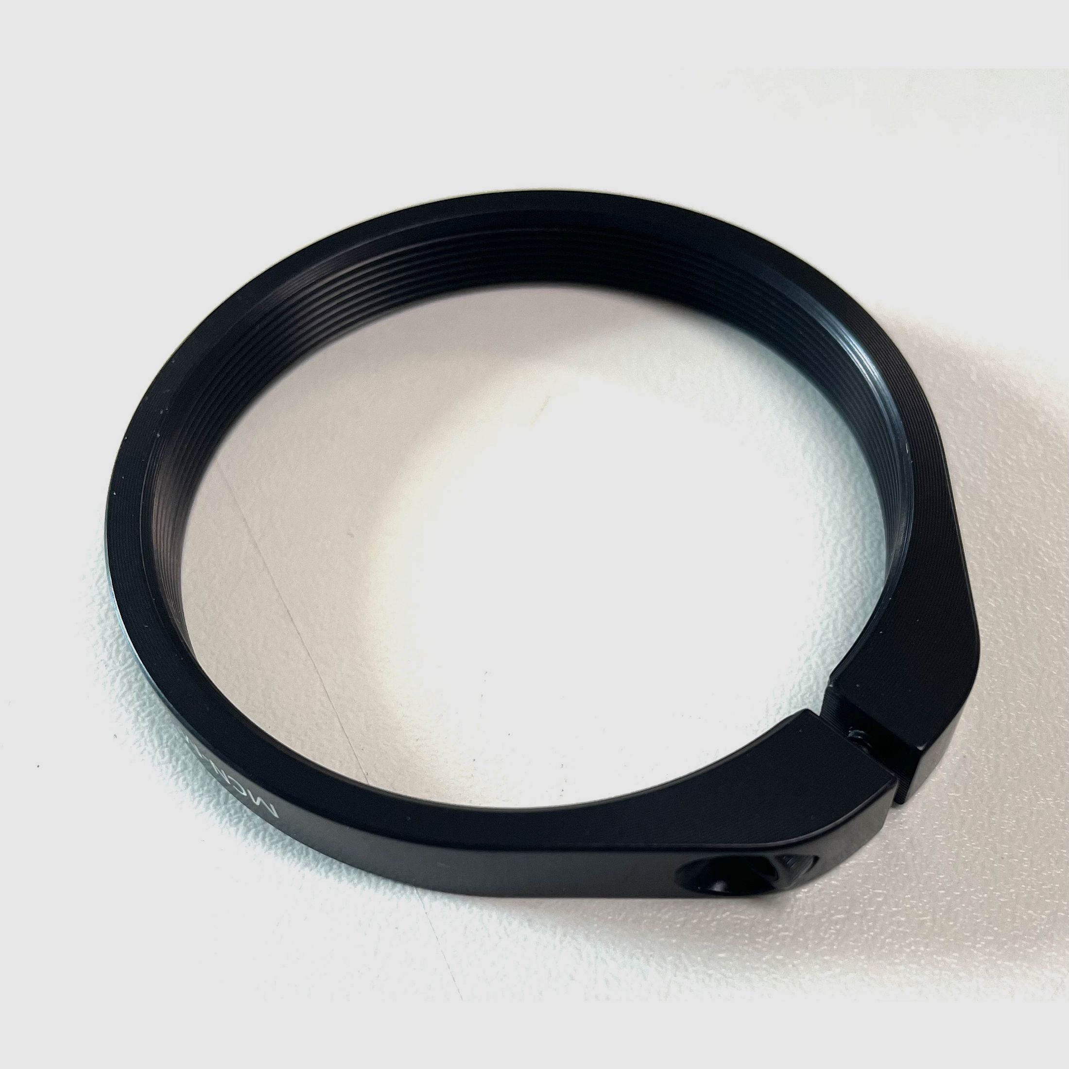 Rusan MCN-M52 tegenmoer M52x0,75 met schroef voor zelfpositionering