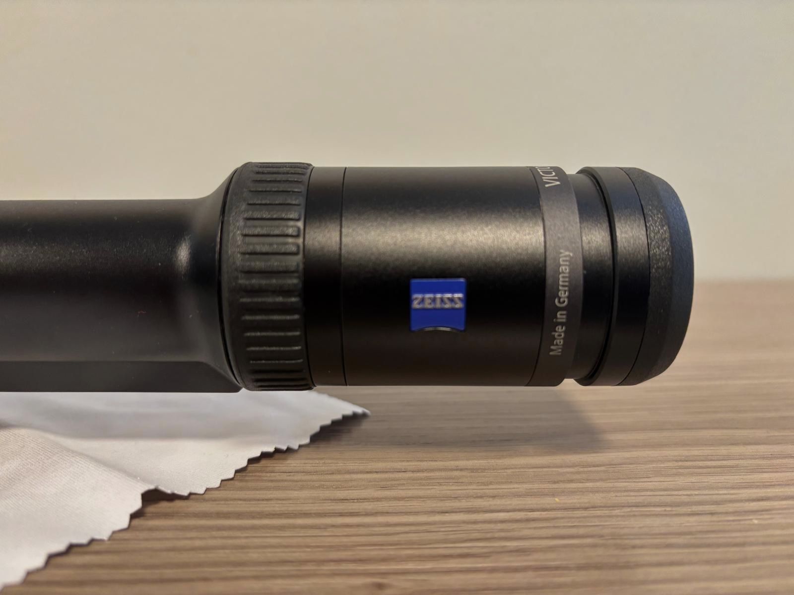 Zeiss Victory HT - 3-12x56 M Abs. 60 bel inklusive Blaser Sattelmontage