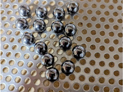 100 round balls .451 or .454 or .457