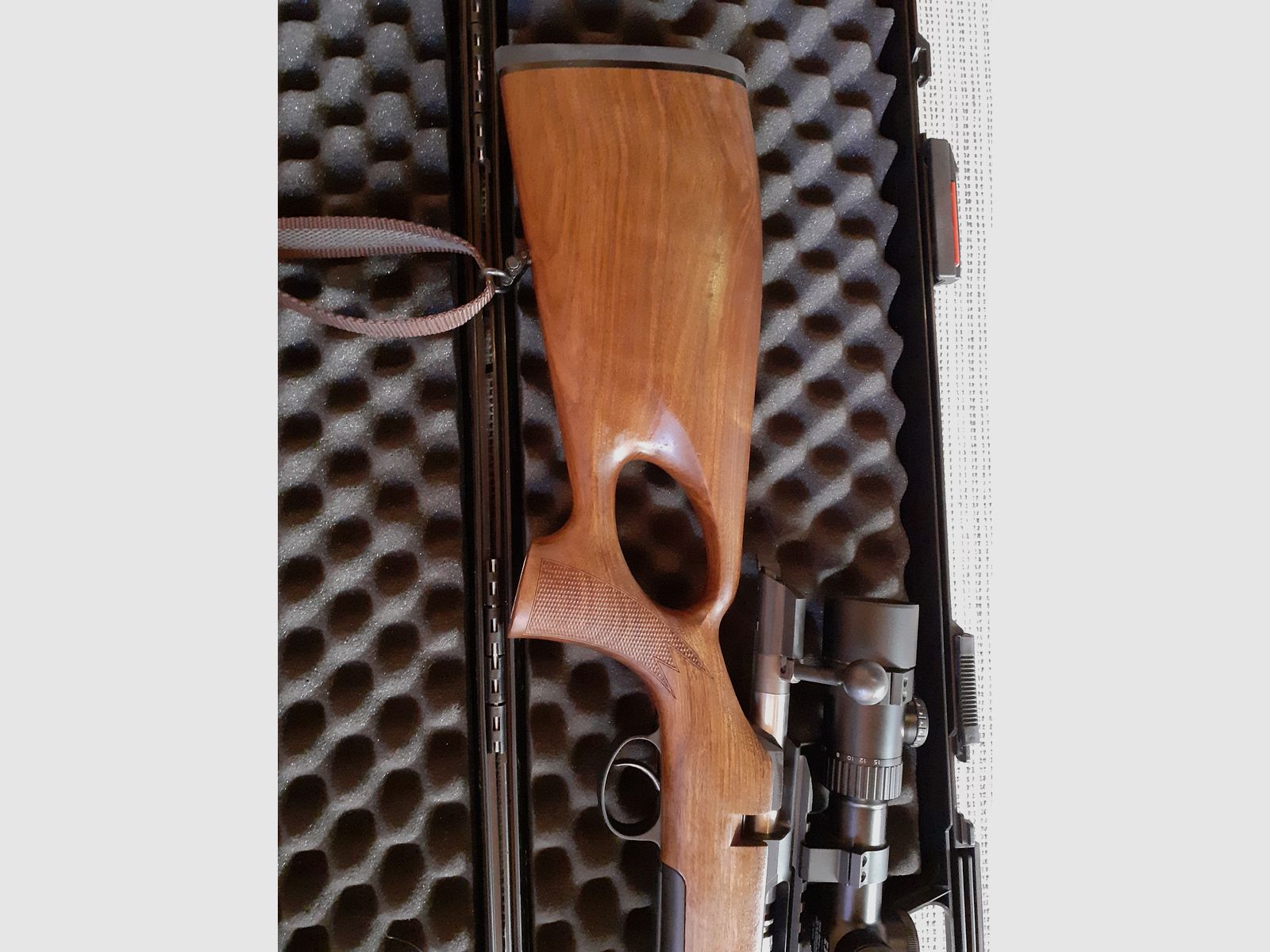 Rößler Signature Titan 6 herhalingsgeweer met doorlopend loop