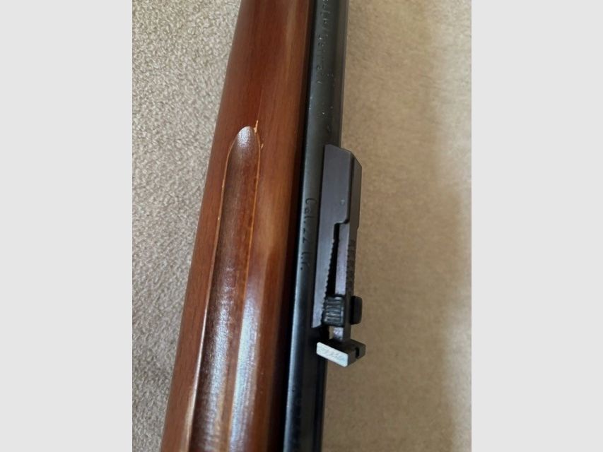 Voere rifle de repetición calibre .22 lfB de un solo disparo caza