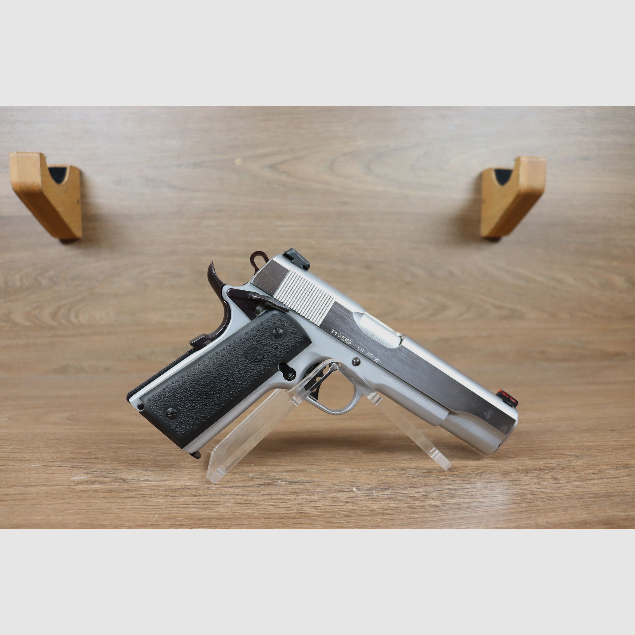 1911 A1, image 1 of 2