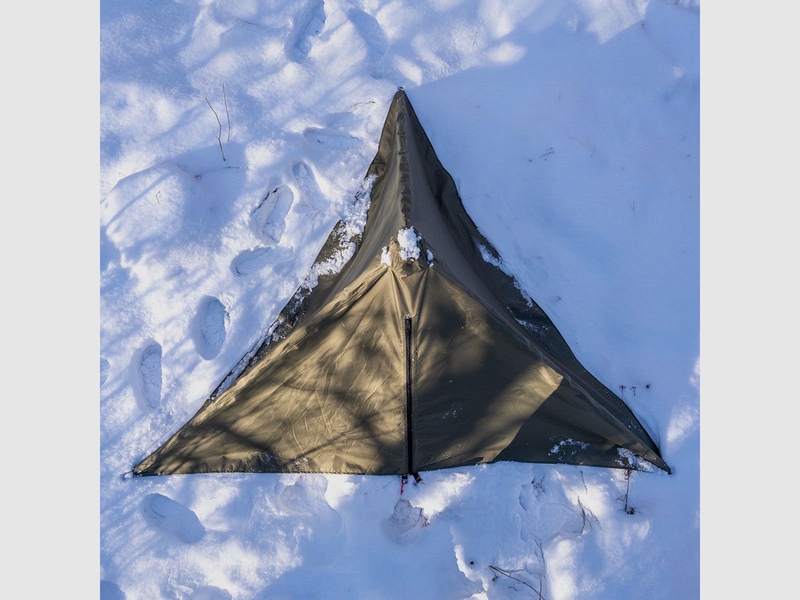 German Tactical Systems Tripod Field Shelter