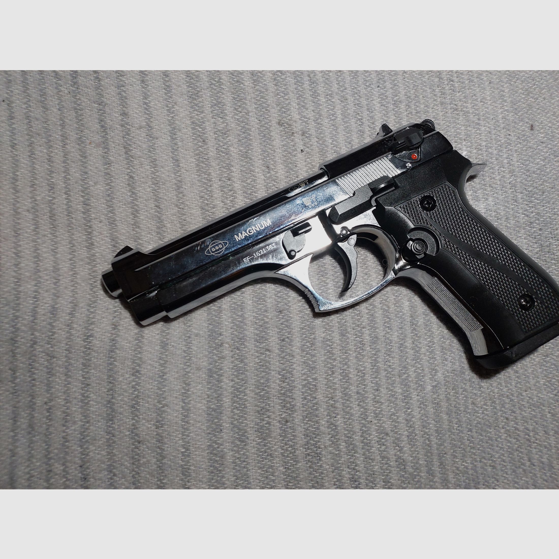 Ekol Firat Magnum pistolet de défense chromé cal. 9mm P.A.K. (PTB 973) comme neuf !