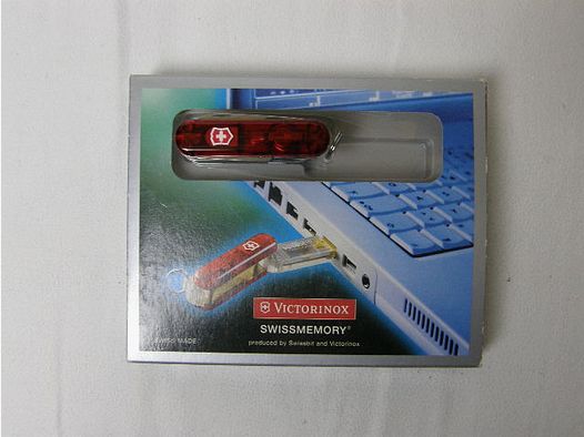 COLTELLO_ VICTORINOX >SWISS MEMORY
