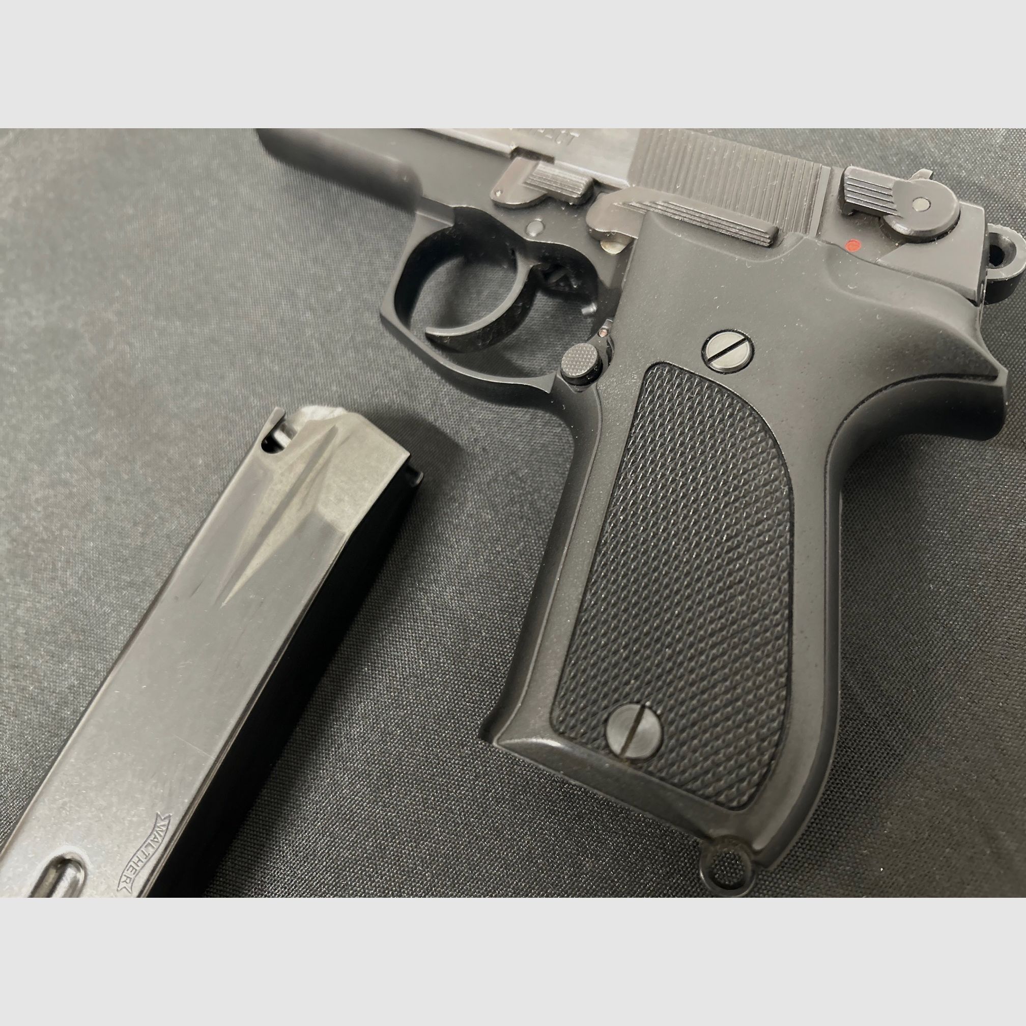 Walther P88 Compact 9x19  9mm Luger halbautomatische Pistole Sammlerstück  neuwertig