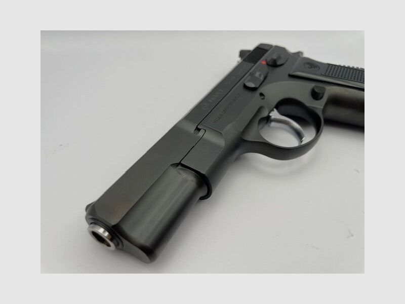 CZ 75 Legend