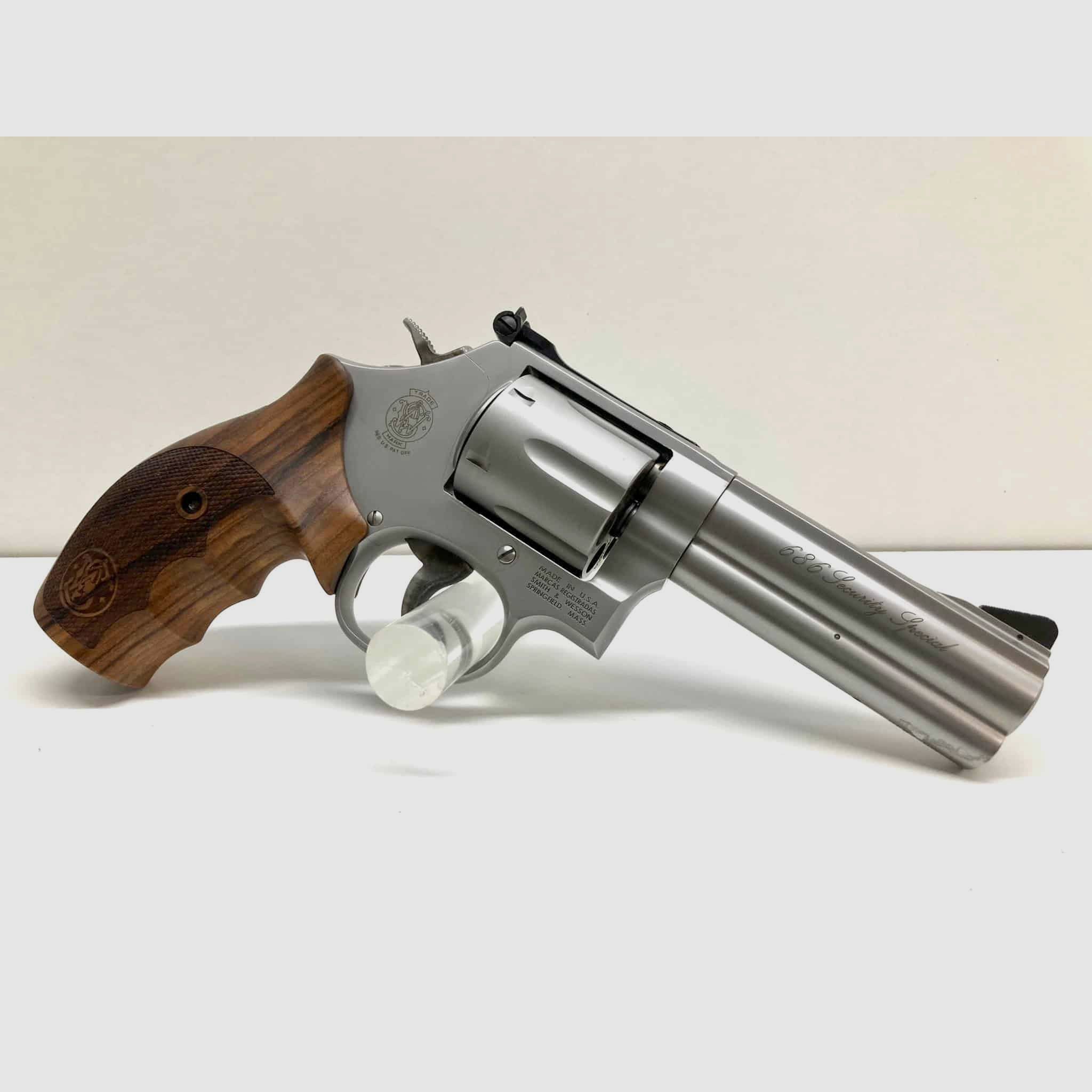 Smith & Wesson S & W Revolver Mod. 686 Security Special 4″ RB, image 2 of 7