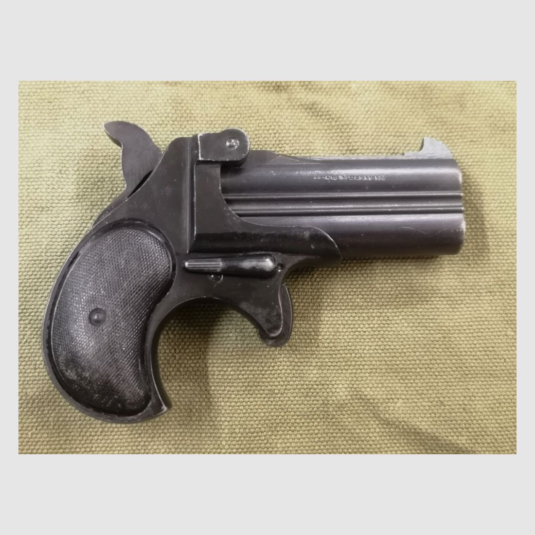 Derringer RÖHM  Mod. 17  Kal.: .38 Special