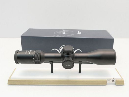 Blaser B2 mit Schiene