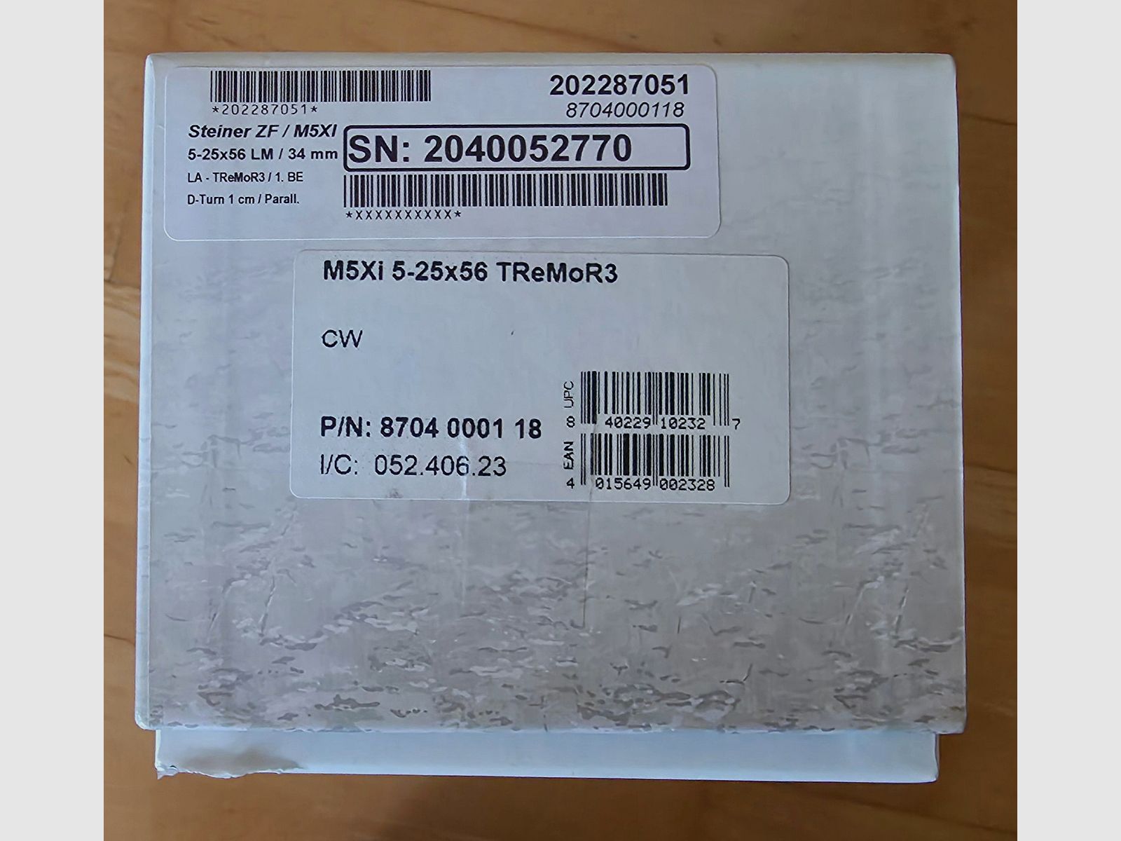 Steiner M5Xi 5-25x56, FFP, 34mm Mittelrohrdurchmesser, TReMoR3 militärisches Absehen, wie neu