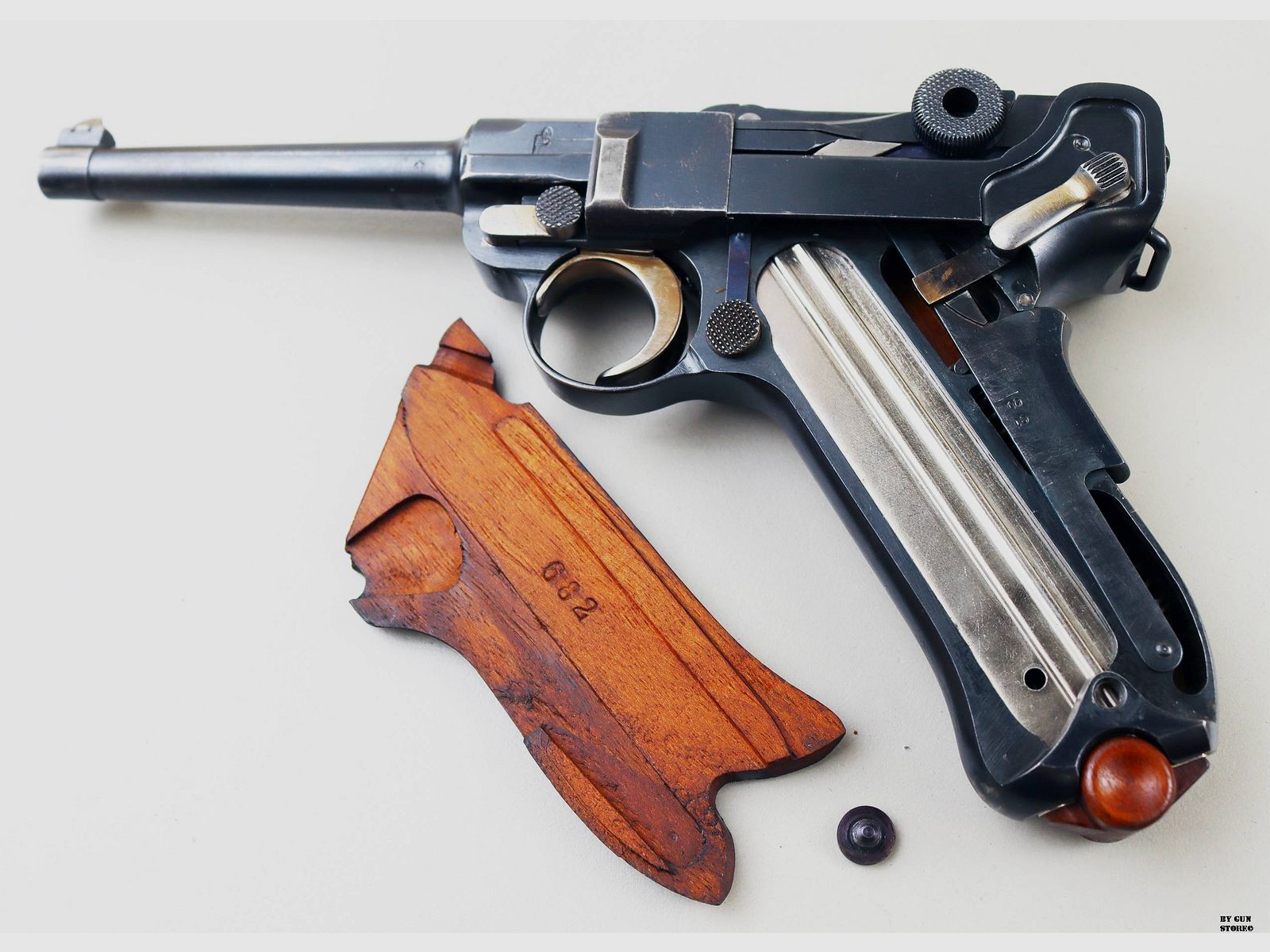Pistole Waffen Fabrik mod. 06/24 Kal. 7,65 Para Seriennr. 21682, Bild 18 von 20