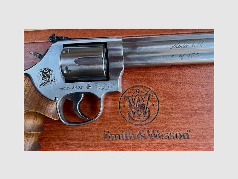 Kommissionen Rev. S&W 686-6 6'' 1-150 Editi