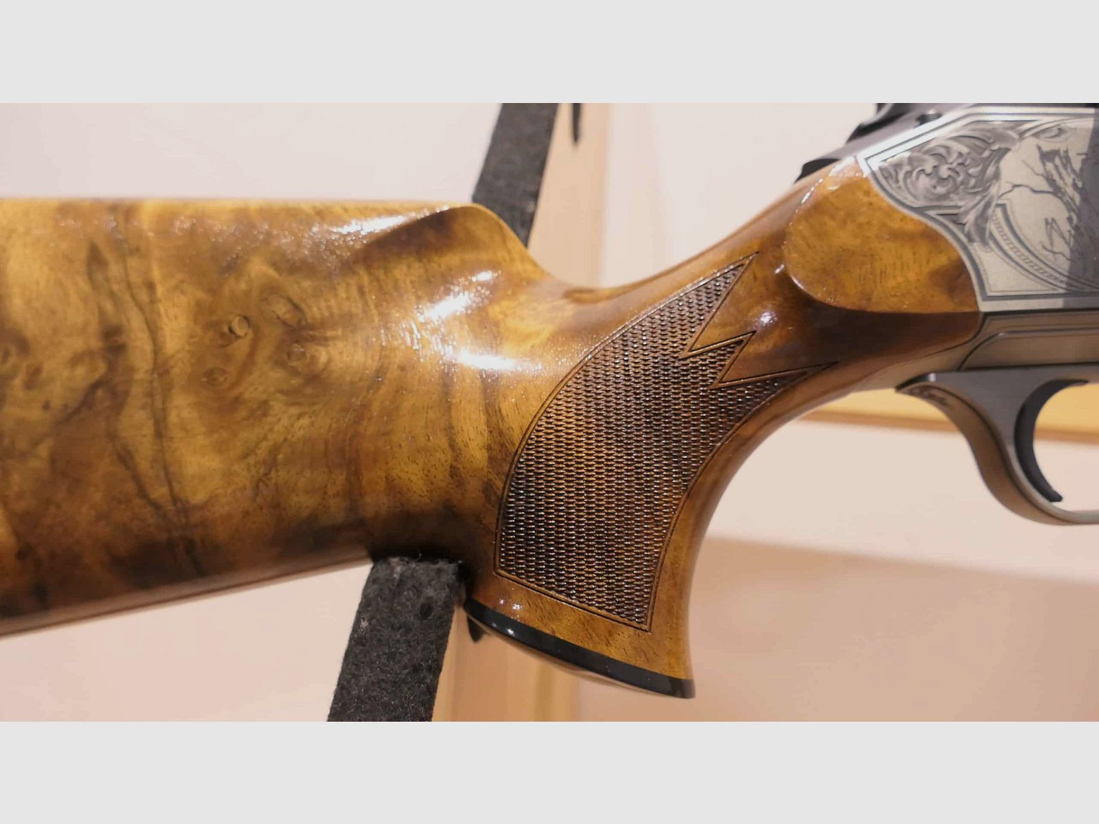 Jagdbüchse Blaser R8 Luxus Grad 7 Kal. 300 Win Mag, Bild 3 von 14
