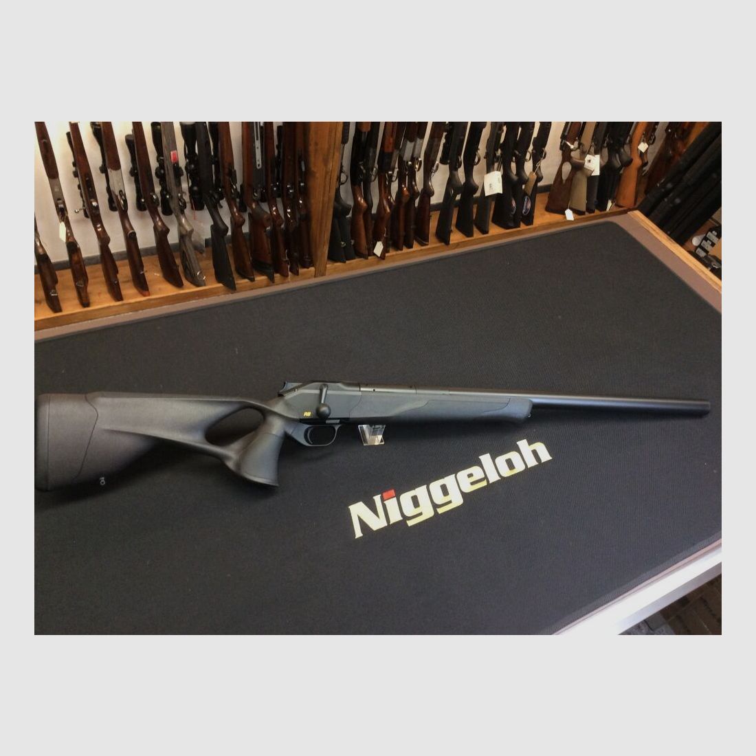 R8 Ultimate Silence / 8x57IS mit 470 mm Lauf	 8x57JS