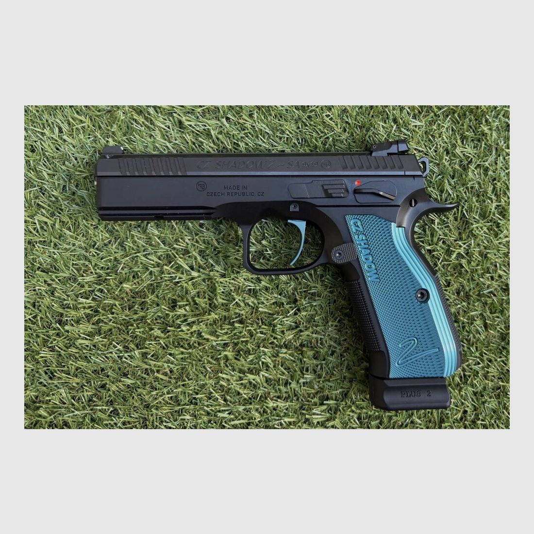 CZ Uhersky Brod SHADOW2 SA 3 DOT Vizier 9mm Luger, afbeelding 1 van 2