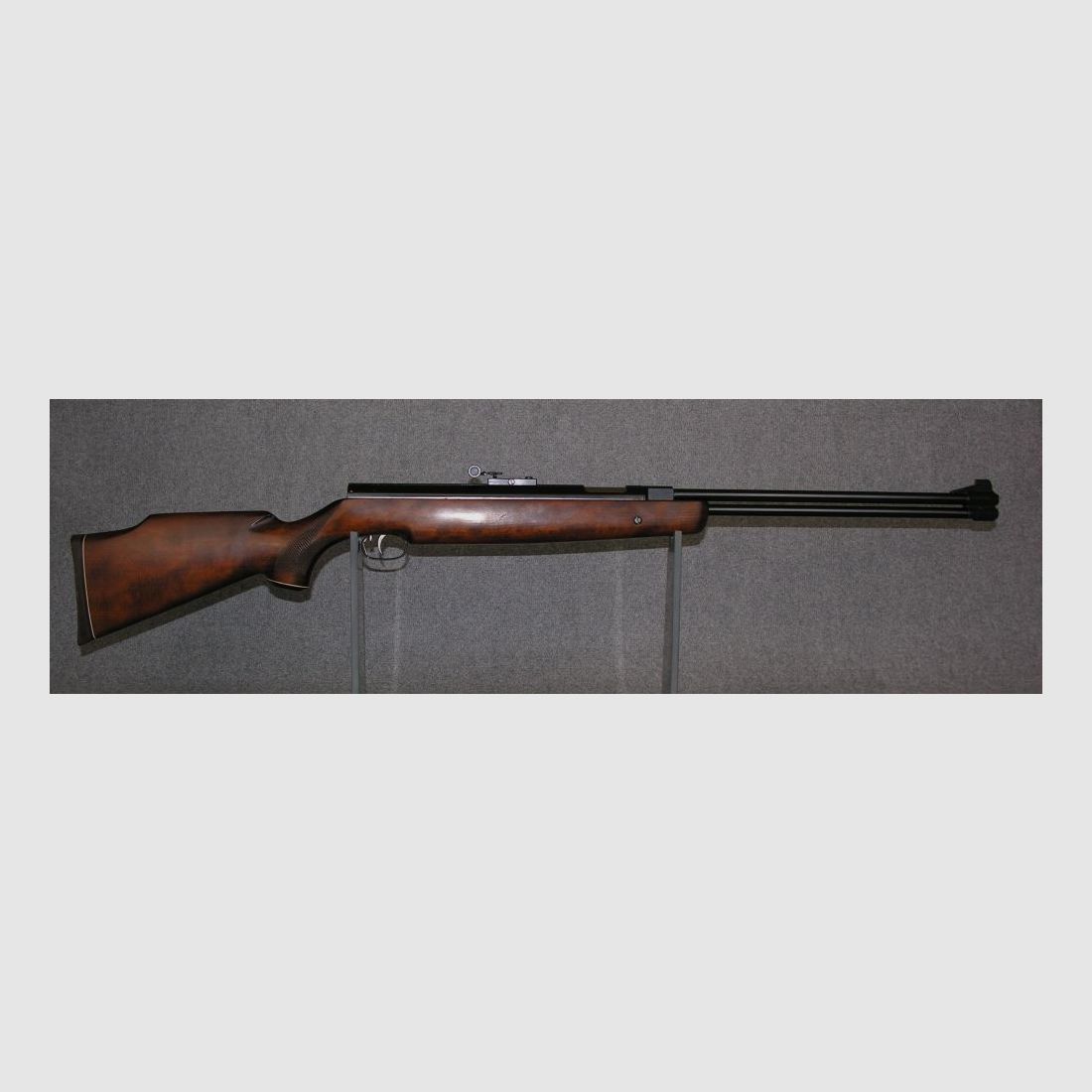 Weihrauch HW 77
