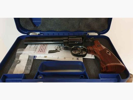 SMITH & WESSON 586-6 (vendu)
