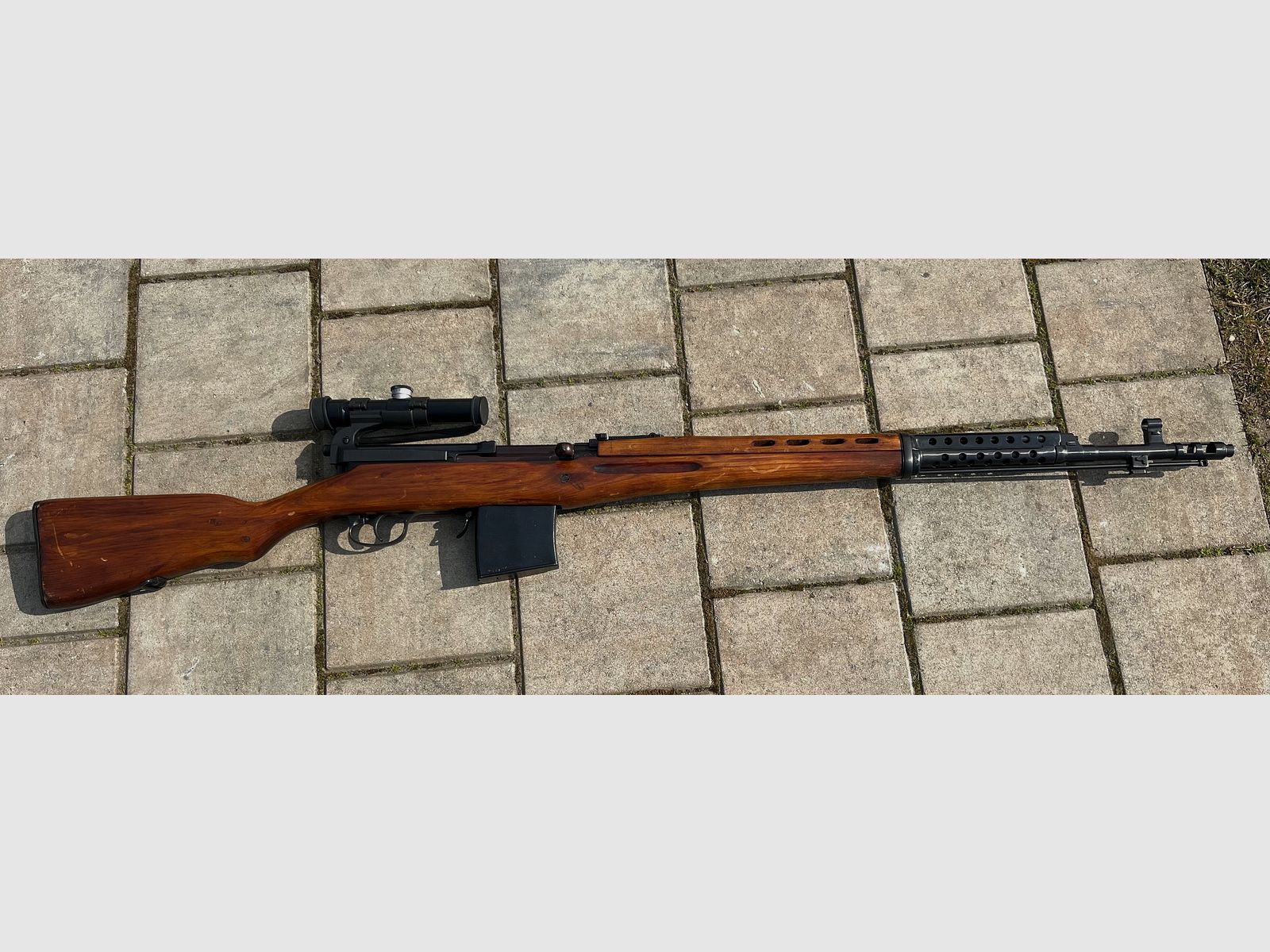 Vends Tokarev SWT-40, en tant que fusil de sniper, SSG au calibre 7,62x54R