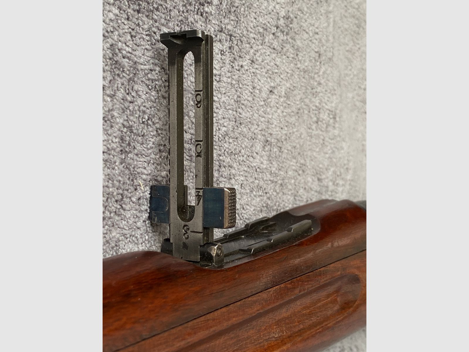 Carl Gustaf de 1910. Numéro identique.