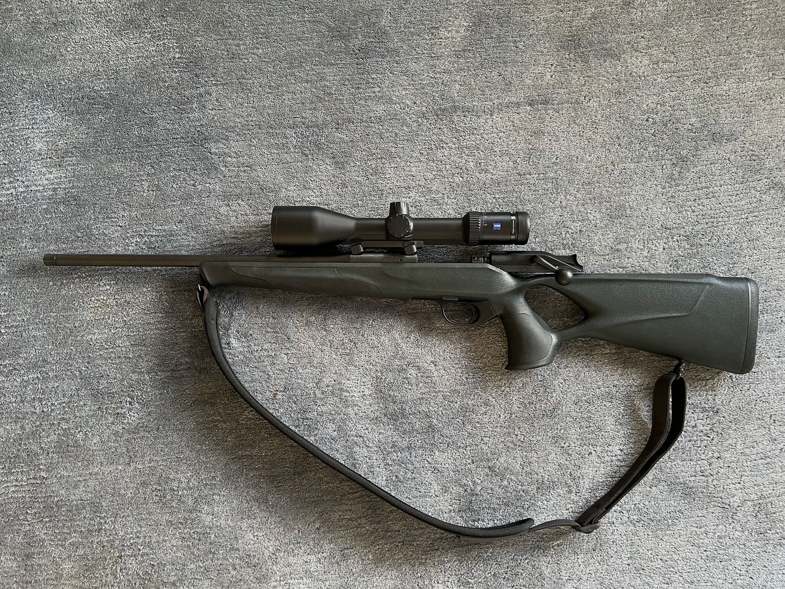 Blaser R8 Professional Success (sinistra)