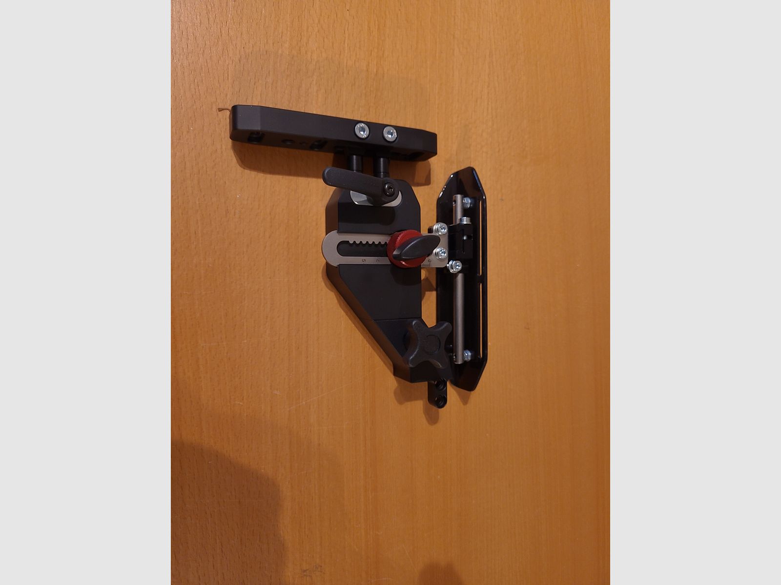Tec-hro buttstock with carbon cheek piece